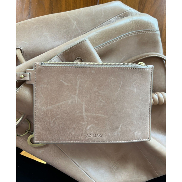 Aritzia Auxiliary Tan Leather Bag - Picture 4 of 5